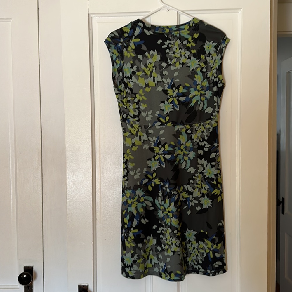 REI women’s small summer dress - Picture 2 of 4